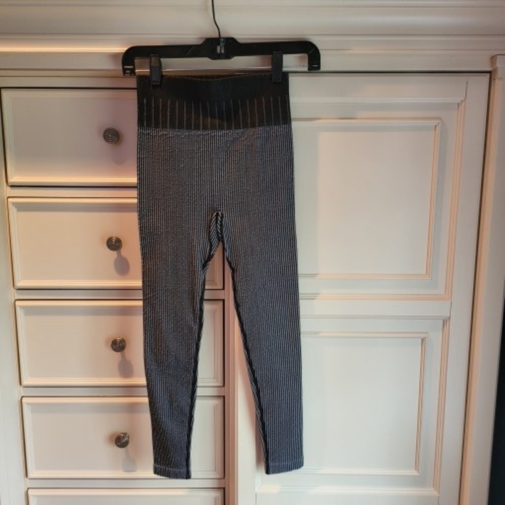 Whisper Active Ribbed Leggings Black Size Small